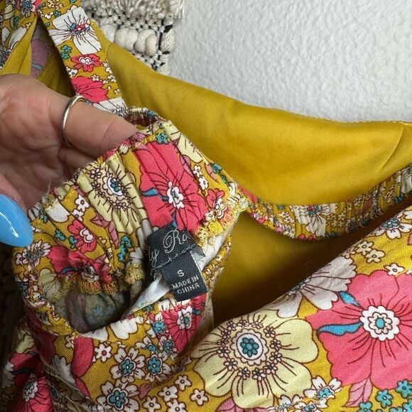 Lily Rose Yellow Floral Shorts Romper (Small) - Picture 5 of 8